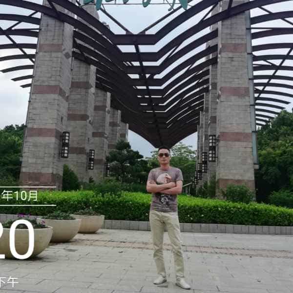 40岁岁四川单身帅哥 - 三门峡吉缘网