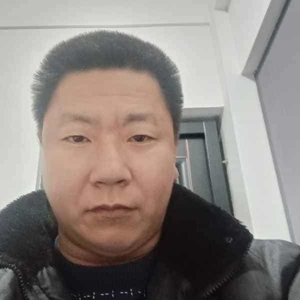 35岁岁四川单身帅哥 - 三门峡吉缘网