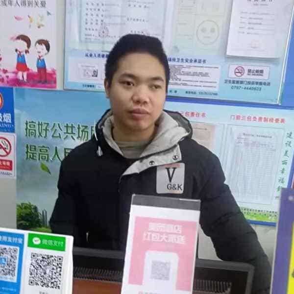 33岁岁江西单身帅哥 - 三门峡吉缘网