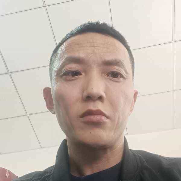 40岁岁四川单身帅哥 - 三门峡吉缘网