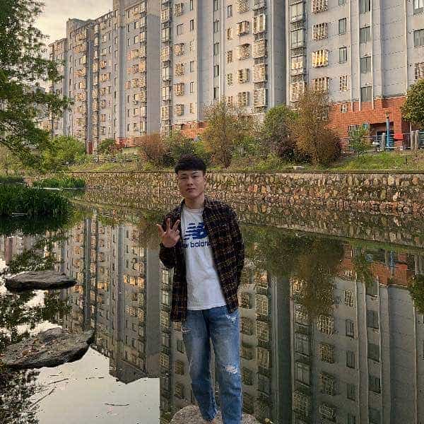 24岁岁河南单身帅哥 - 三门峡吉缘网