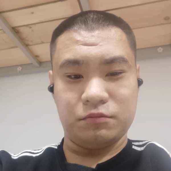 25岁岁山东单身帅哥 - 三门峡吉缘网
