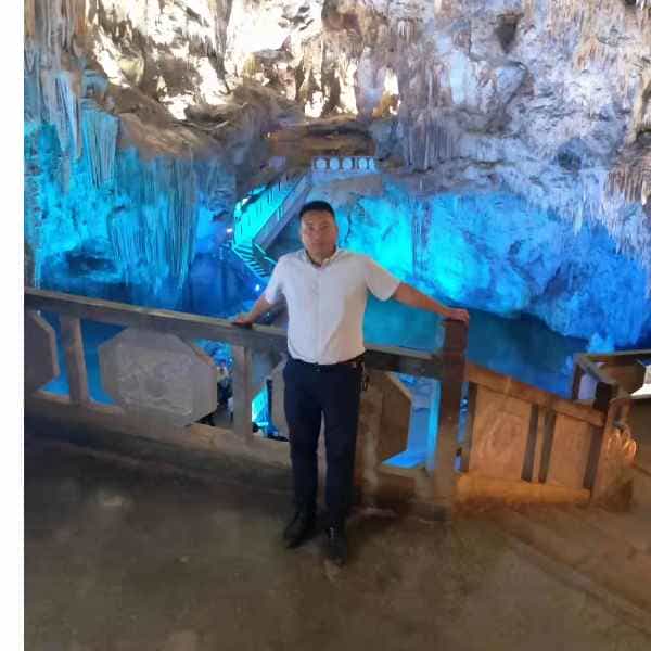 35岁岁云南单身帅哥 - 三门峡吉缘网