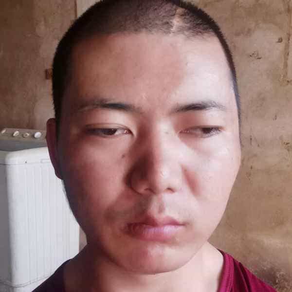 35岁岁云南单身帅哥 - 三门峡吉缘网