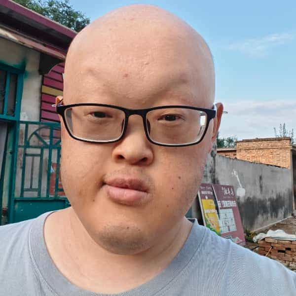 28岁岁山东单身帅哥 - 三门峡吉缘网