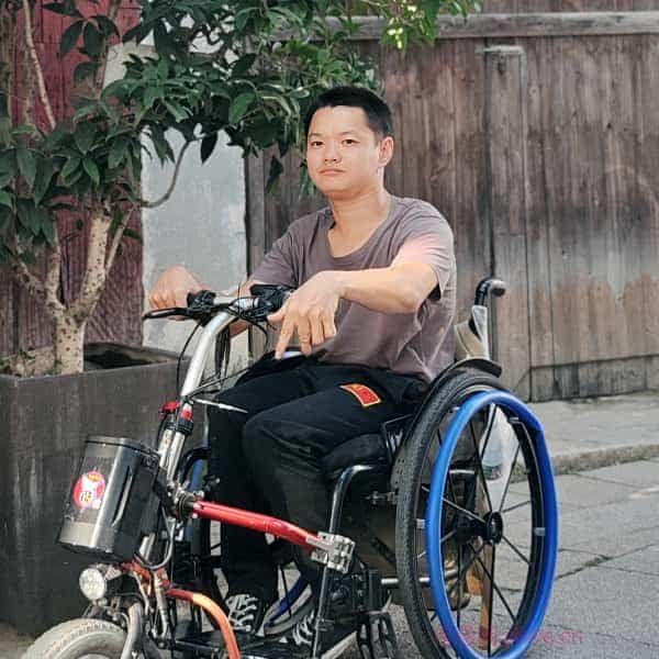 33岁岁湖北单身帅哥 - 三门峡吉缘网